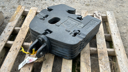 (6) New Holland 45KG Weights