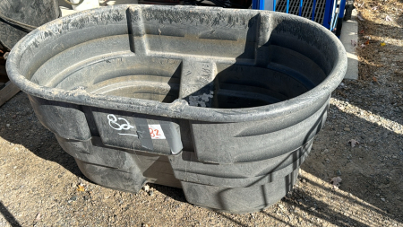 Rubbermaid Poly 100Gal Water Trough