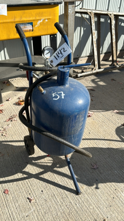 Portable Sandblaster Tank