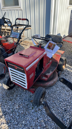 Toro 910 Riding Mower