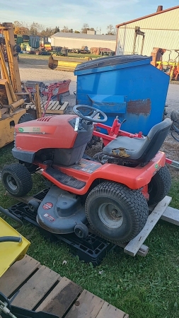 NOT RUNNING: Scotts 20hp/46in Riding Mower