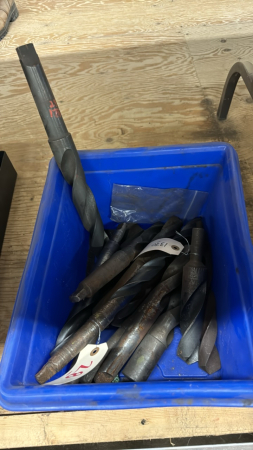 Approx. (12) Tapered Shank Drill Bits