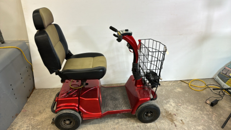 Fortress 1700 Battery Operated Scooter