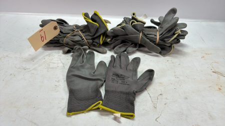 (12) Pairs of Small Gloves