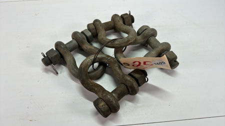 (4) 3/4 Tonne Shackles